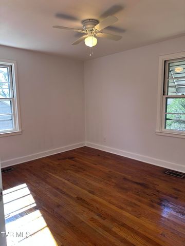 526 Mount Ida Place, Kingsport, TN 37660