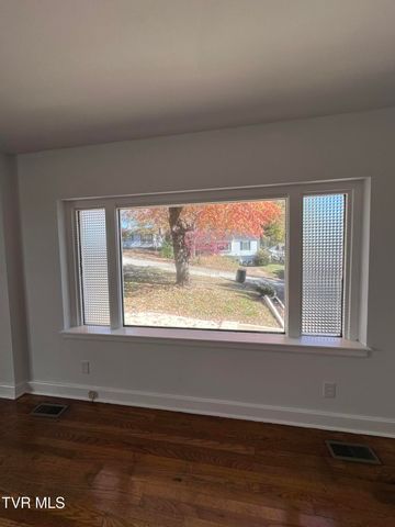 526 Mount Ida Place, Kingsport, TN 37660