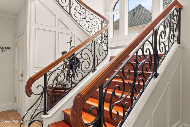 55 Ideal DR, Sandpoint, ID 83864