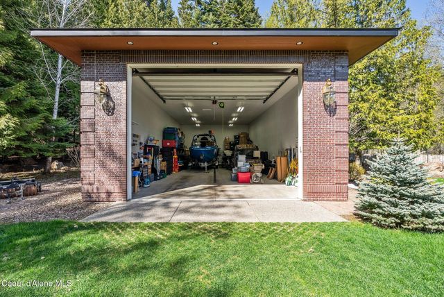 55 Ideal DR, Sandpoint, ID 83864