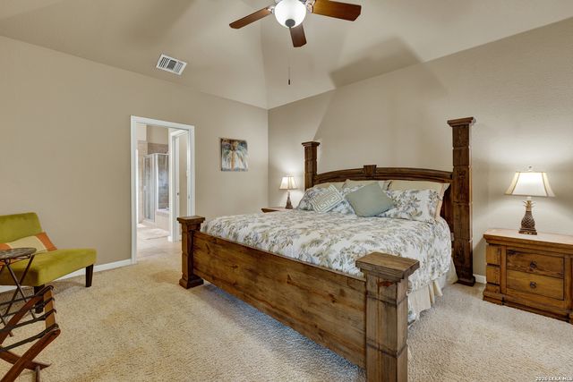 1525 W LAKESIDE DR, Canyon Lake, TX 78133