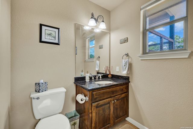 1525 W LAKESIDE DR, Canyon Lake, TX 78133