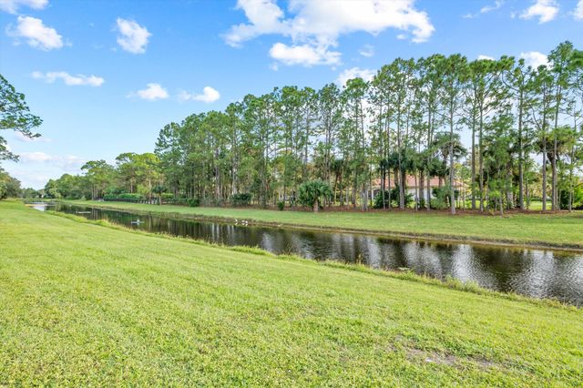 14598 Halter Road, Wellington, FL 33414