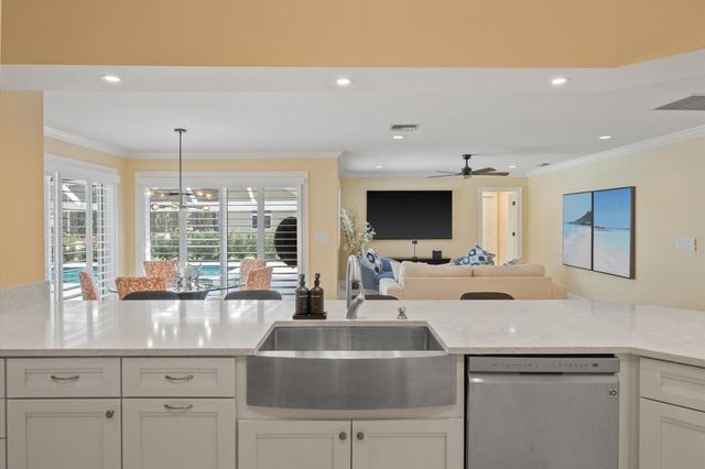 14598 Halter Road, Wellington, FL 33414