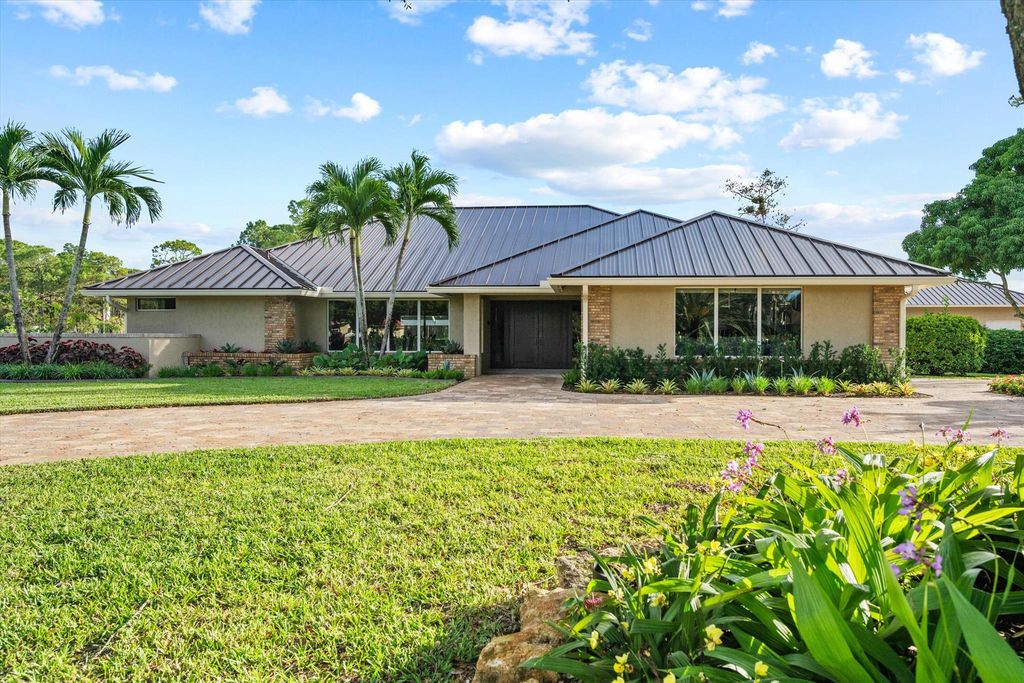 14598 Halter Road, Wellington, FL 33414