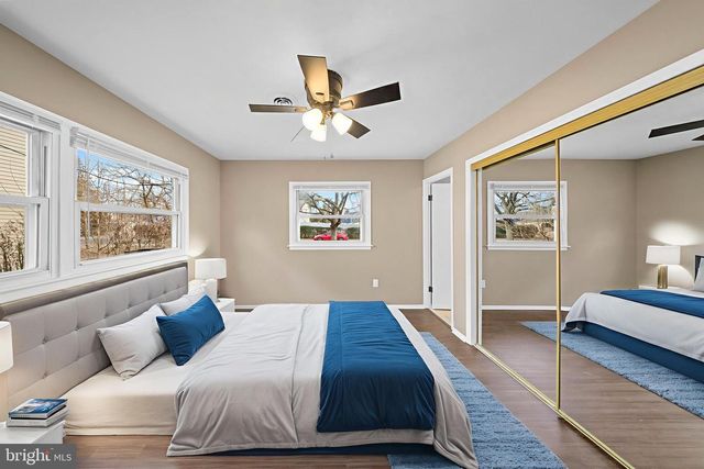 19 BELHURST LN, Willingboro, NJ 08046