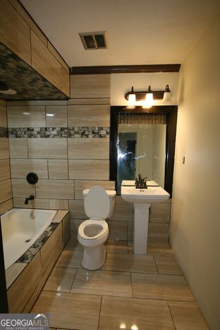 203 Gawin Drive, Warner Robins, GA 31093