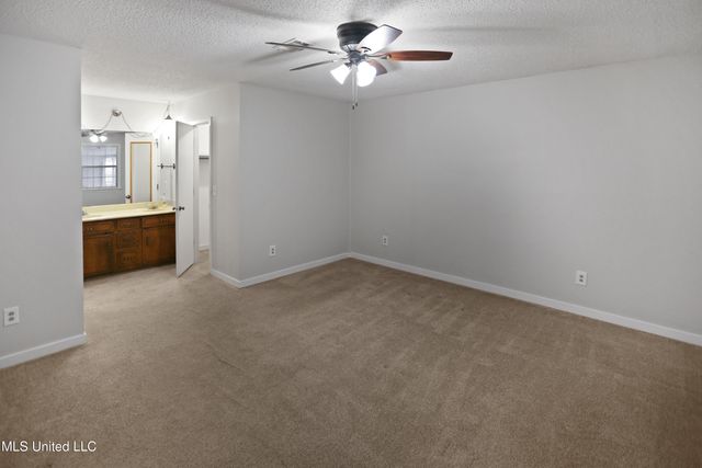 343 Swan Ridge Road, Jackson, MS 39212