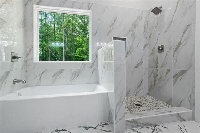 3902 Bouldercrest SE Road, Ellenwood, GA 30294