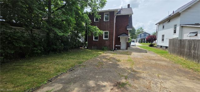 111 N Brockway, Youngstown, OH 44509