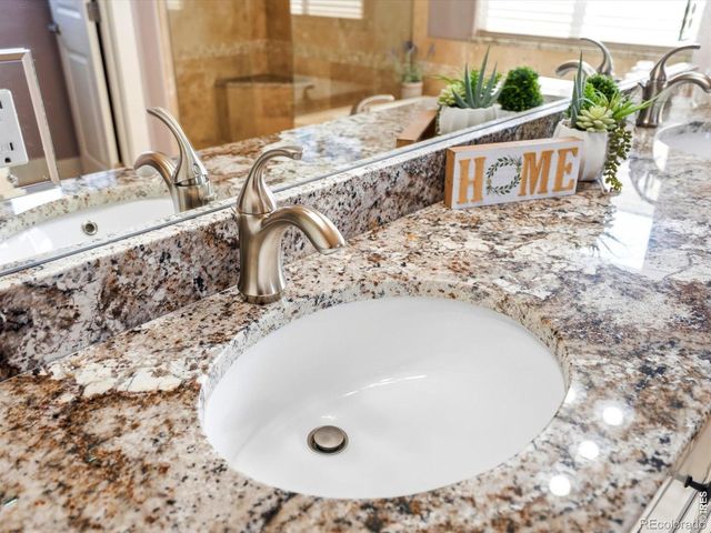 5035 Peregrine Road, Dacono, CO 80514