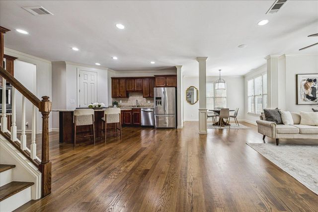 1842 LILES LN, Collierville, TN 38017