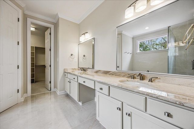 1842 LILES LN, Collierville, TN 38017