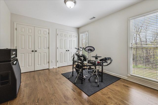 1842 LILES LN, Collierville, TN 38017