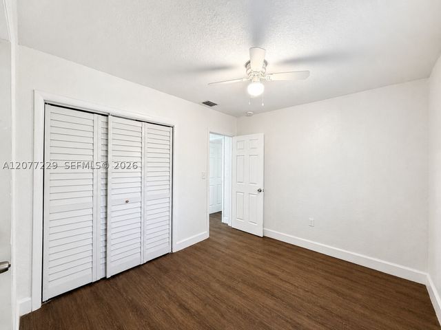 3380 NW 8th St, Lauderhill, FL 33311