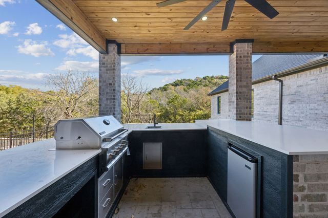 2415 Valley View Drive, Cedar Hill, TX 75104