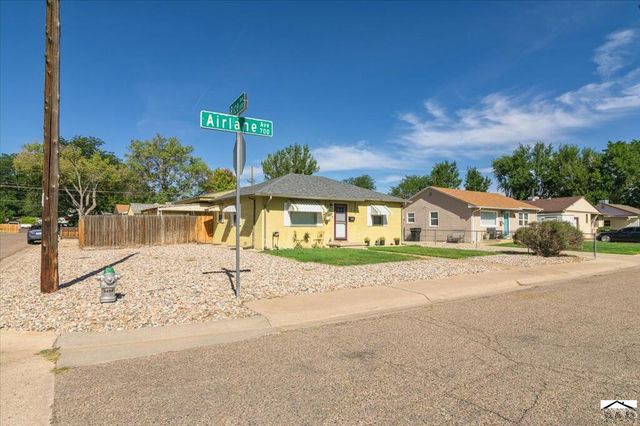 737 Airlane Ave, Pueblo, CO 81005