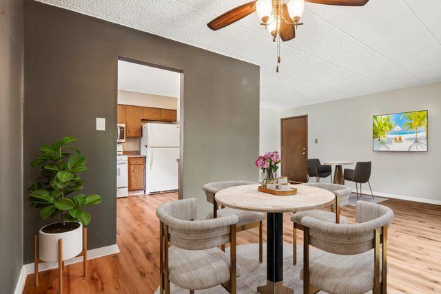9555 Southwest Highway 1S, Oak Lawn, IL 60453