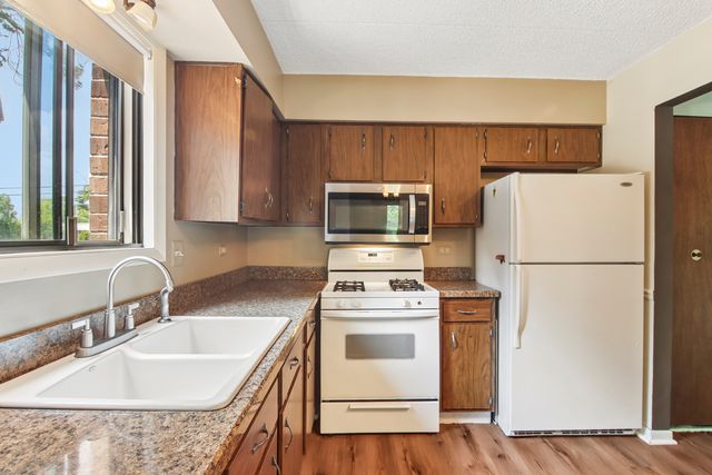 9555 Southwest Highway 1S, Oak Lawn, IL 60453