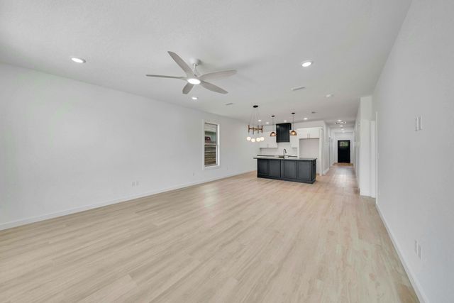 20914 S S lakeview Drive, Panama City Beach, FL 32413