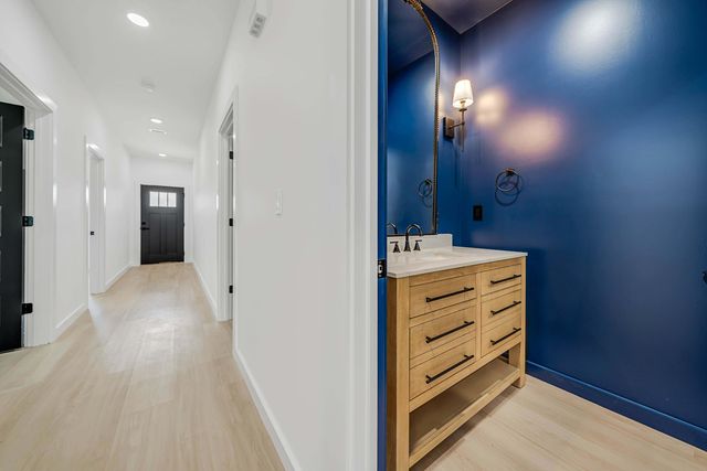 20914 S S lakeview Drive, Panama City Beach, FL 32413