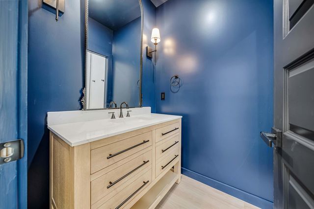 20914 S S lakeview Drive, Panama City Beach, FL 32413