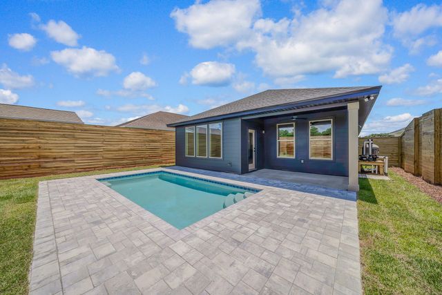 20914 S S lakeview Drive, Panama City Beach, FL 32413