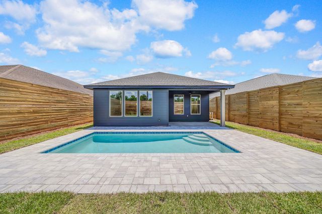 20914 S S lakeview Drive, Panama City Beach, FL 32413