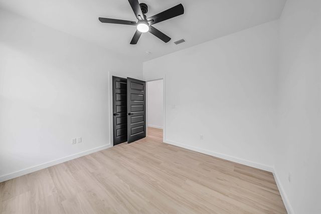 20914 S S lakeview Drive, Panama City Beach, FL 32413