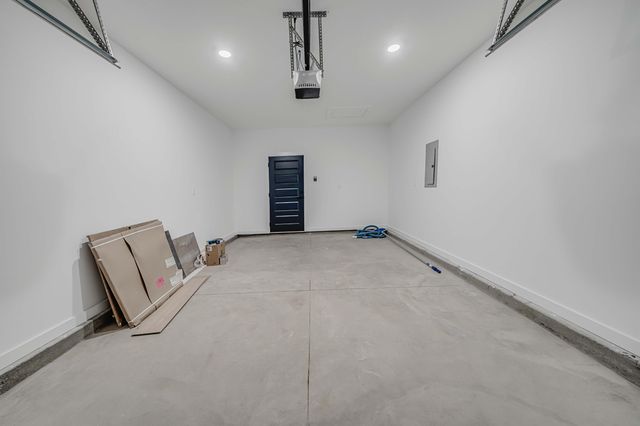 20914 S S lakeview Drive, Panama City Beach, FL 32413