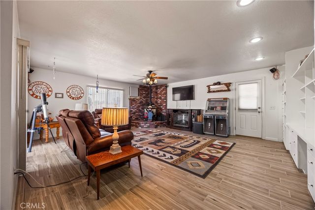 20696 Tonawanda Road, Apple Valley, CA 92307