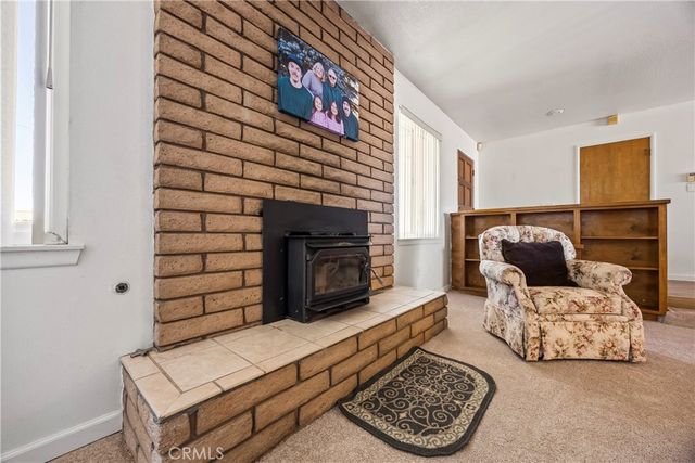 20696 Tonawanda Road, Apple Valley, CA 92307