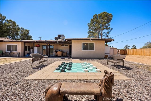 20696 Tonawanda Road, Apple Valley, CA 92307