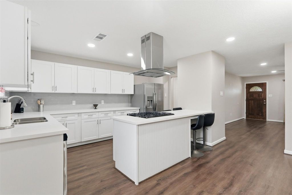 3517 Longwood Drive, Pasadena, TX 77503