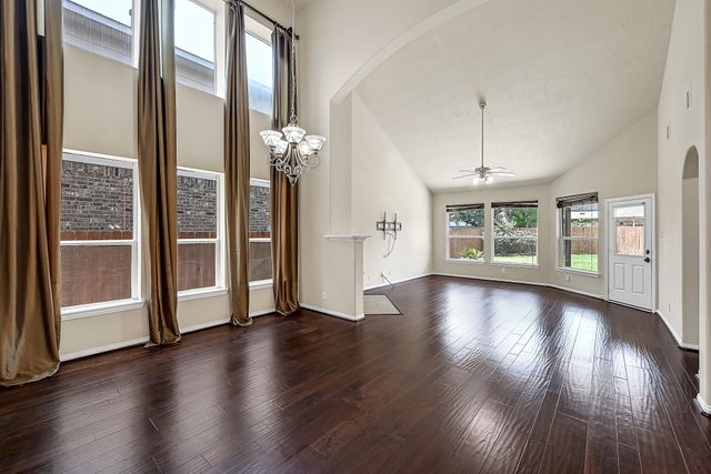 2414 Snowy Egret Drive, Katy, TX 77494