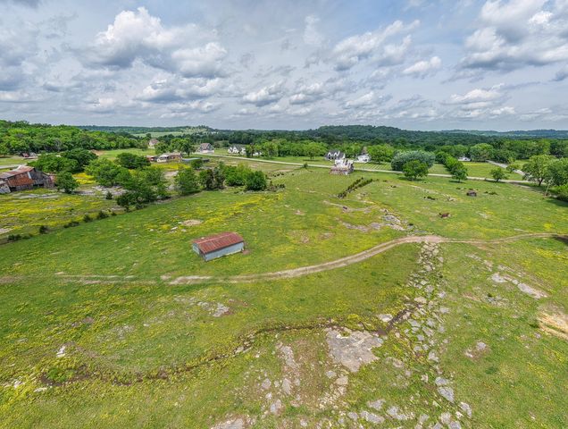 1480 Rogers Ln, Lebanon, TN 37087