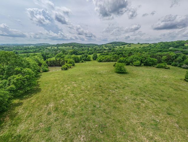 1480 Rogers Ln, Lebanon, TN 37087
