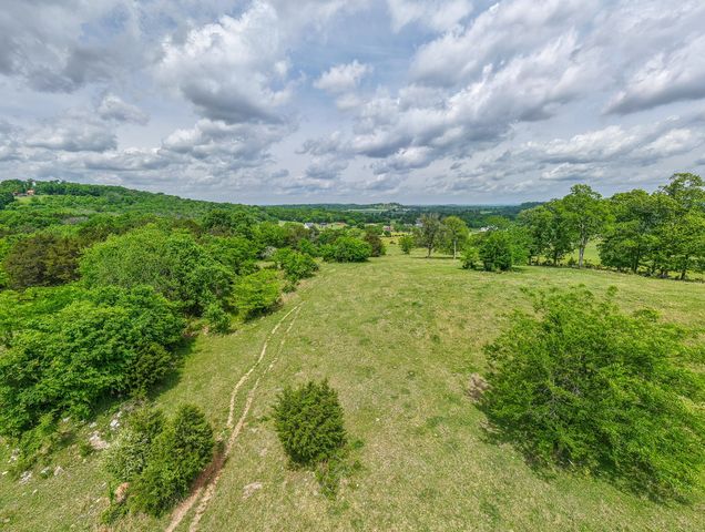 1480 Rogers Ln, Lebanon, TN 37087