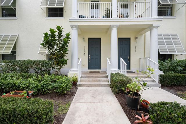 1553 Meads Bay Lane, Jupiter, FL 33458