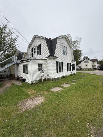 243 MAPLE STREET, Redgranite, WI 54970