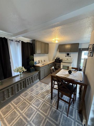243 MAPLE STREET, Redgranite, WI 54970