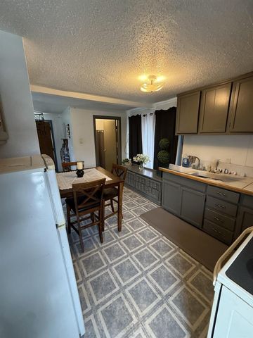 243 MAPLE STREET, Redgranite, WI 54970