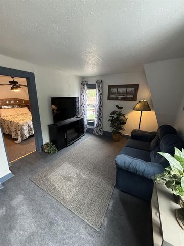 243 MAPLE STREET, Redgranite, WI 54970