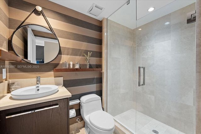 17121 Collins Ave 1005, Sunny Isles Beach, FL 33160