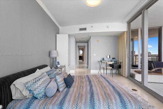 17121 Collins Ave 1005, Sunny Isles Beach, FL 33160