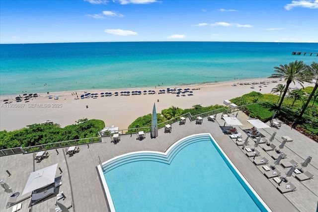 17121 Collins Ave 1005, Sunny Isles Beach, FL 33160