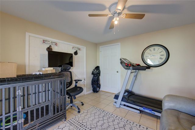 13 S Skimmer Street, La Marque, TX 77568