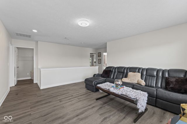 4708 Kintz Drive, Indianapolis, IN 46239