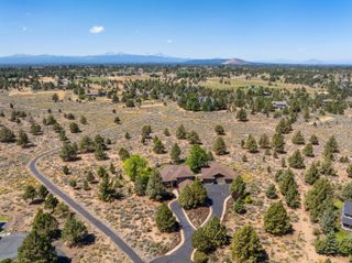 61275 Lane Knolls Court, Bend, OR 97702