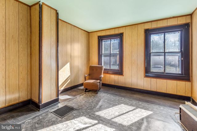 169 E MAIN ST, Orange, VA 22960